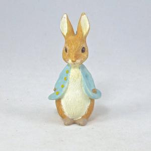 Фигурка Зайчик Питер в голубой курточке по мотивам Биатрикс Поттер 96 г.